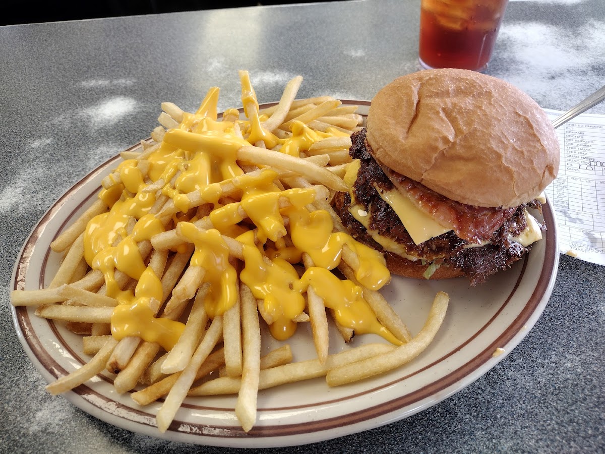 Gordon's Stop Light Drive In-5