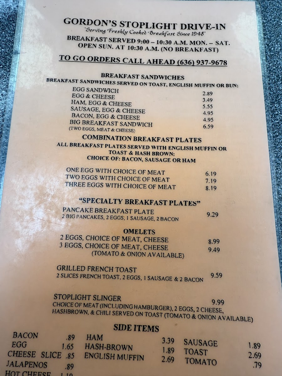 Menu Gordon's Stop Light Drive In-10