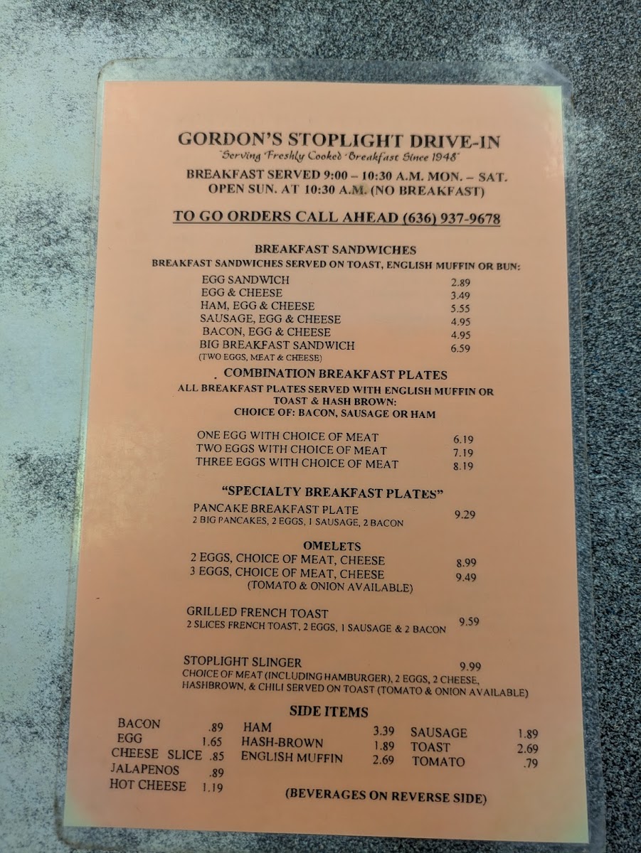 Menu Gordon's Stop Light Drive In-8